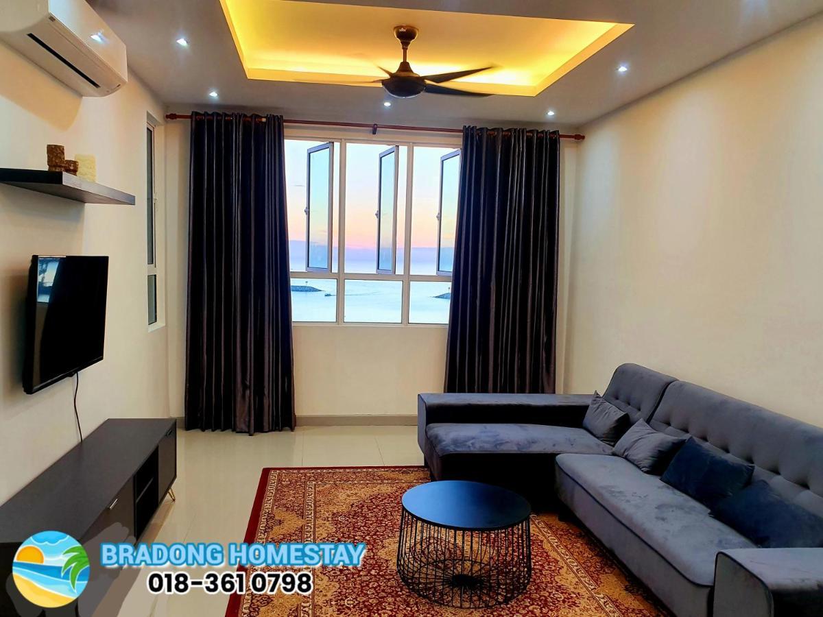 Bradong Homestay - Musllm Only, 3 Queen Bedrooms, Seaview, Infinity Pool, Gym, Near Drawbridge & Ktcc Mall クアラ・トレンガヌ エクステリア 写真